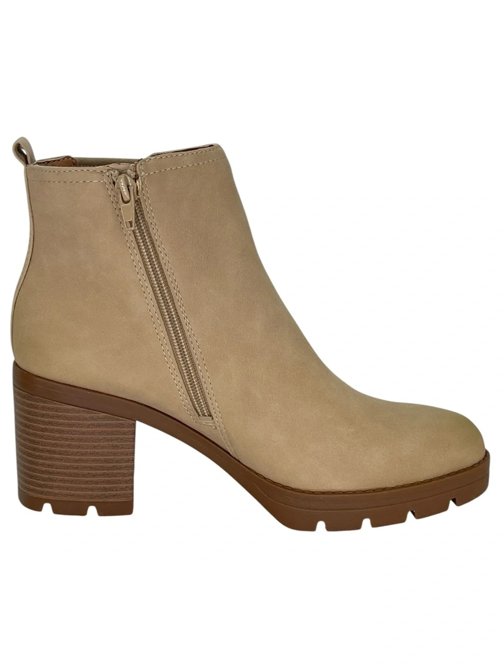 Naturalizer faux leather